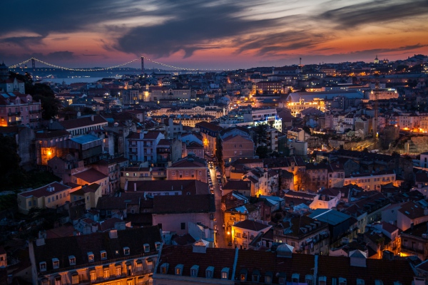 Lissabon bei Nacht